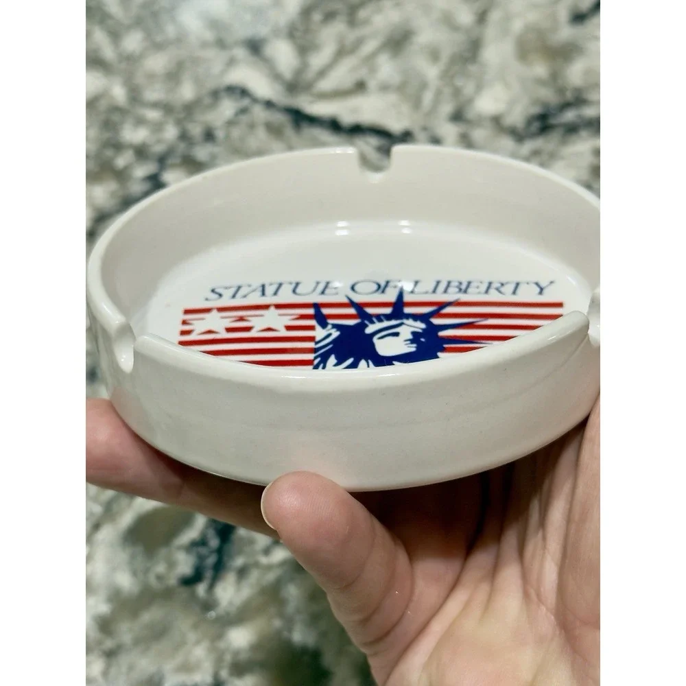 Vintage Statue Of Liberty New York Ashtray 4